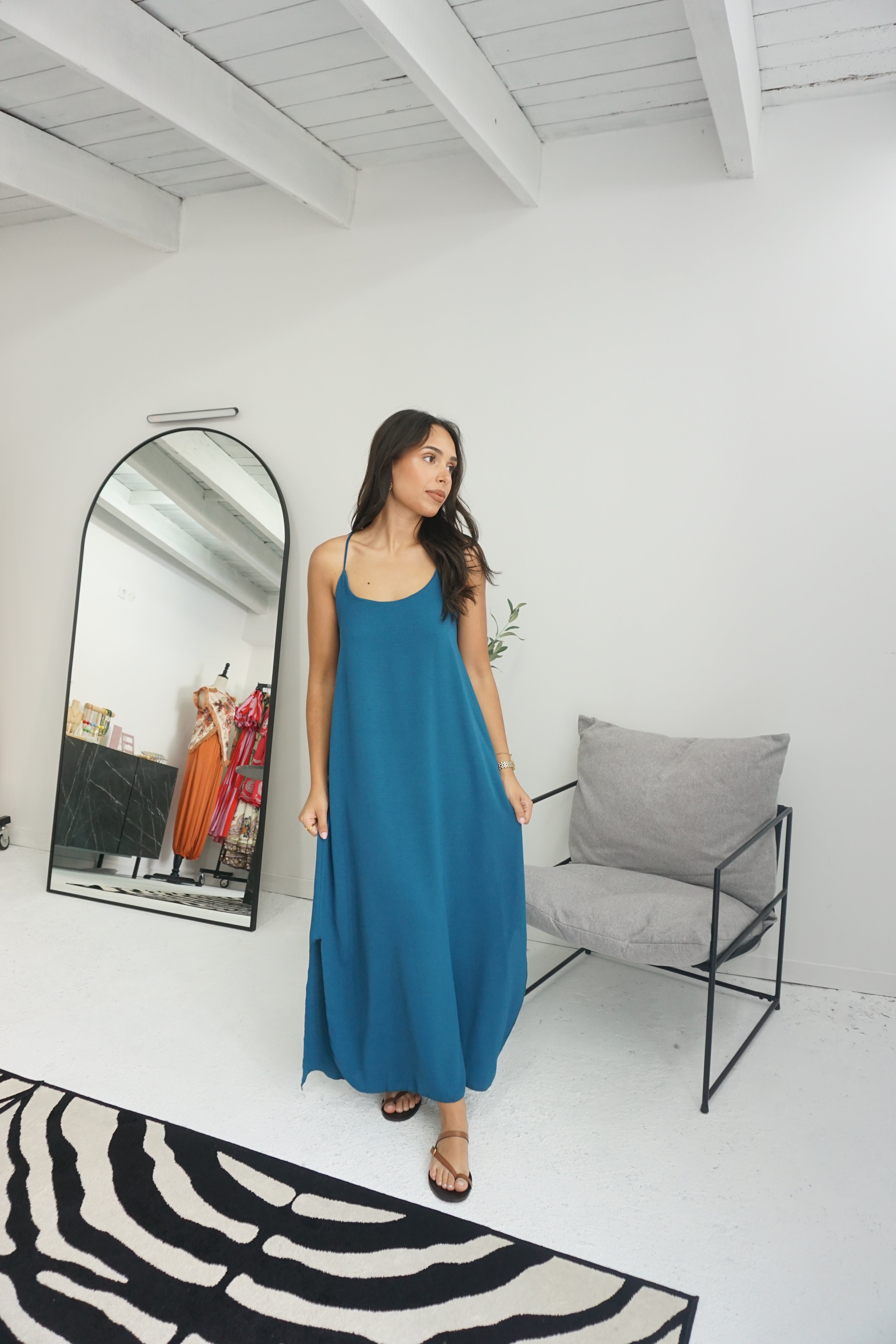 Vestido Costas Cruzadas (11 cores)