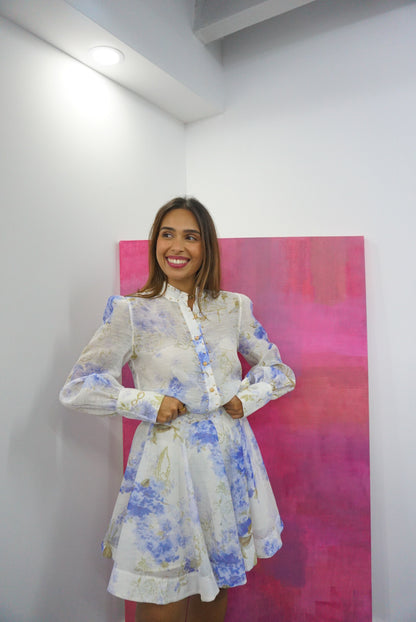 Conjunto Blusa e Saia