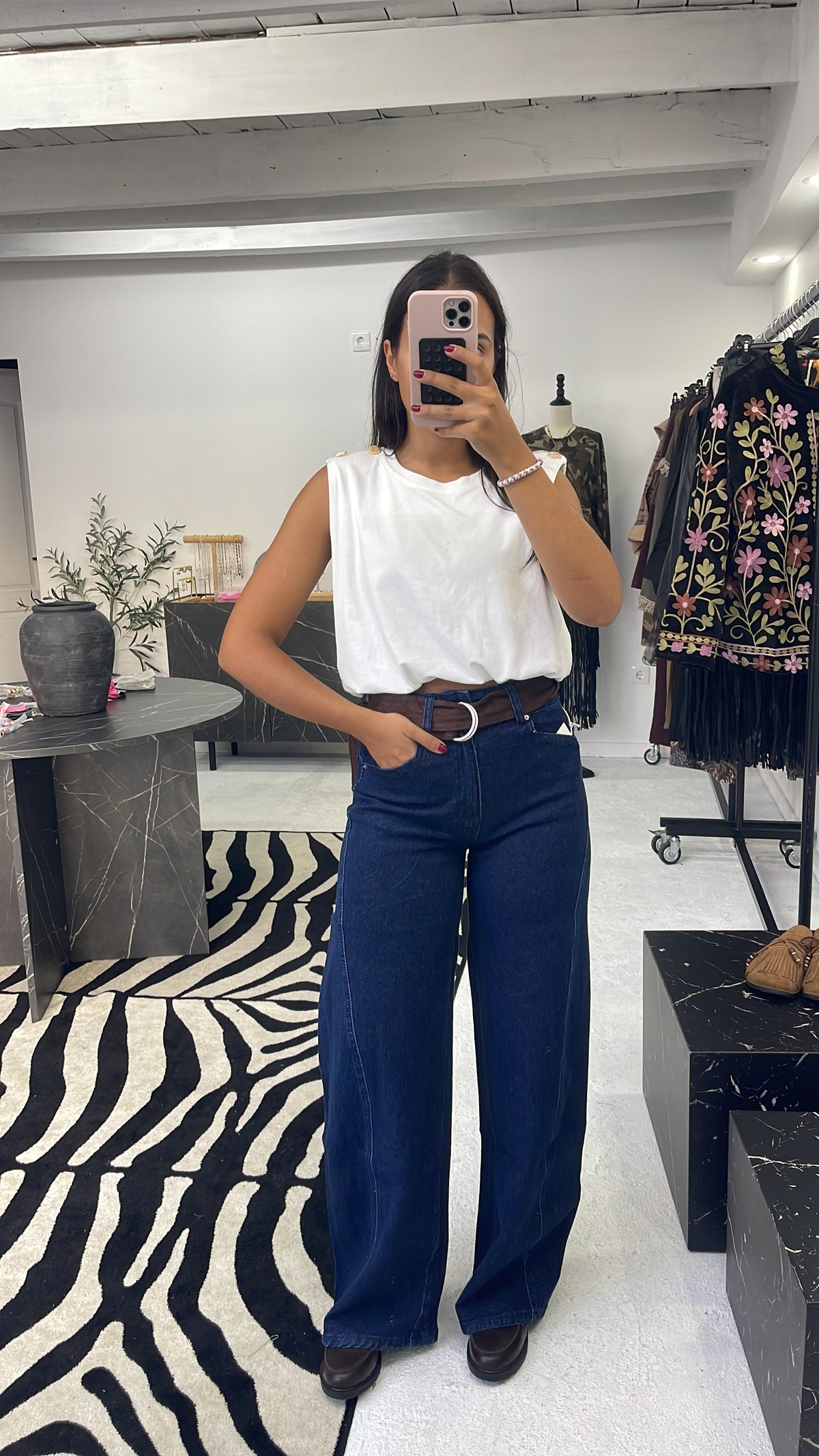 Wide Leg Jeans c/ Cinto