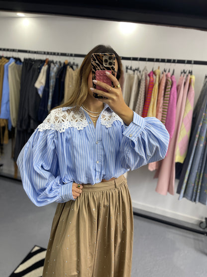 Camisa Riscas Cropped