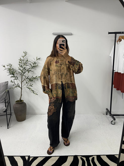 Blusa estilo asiática