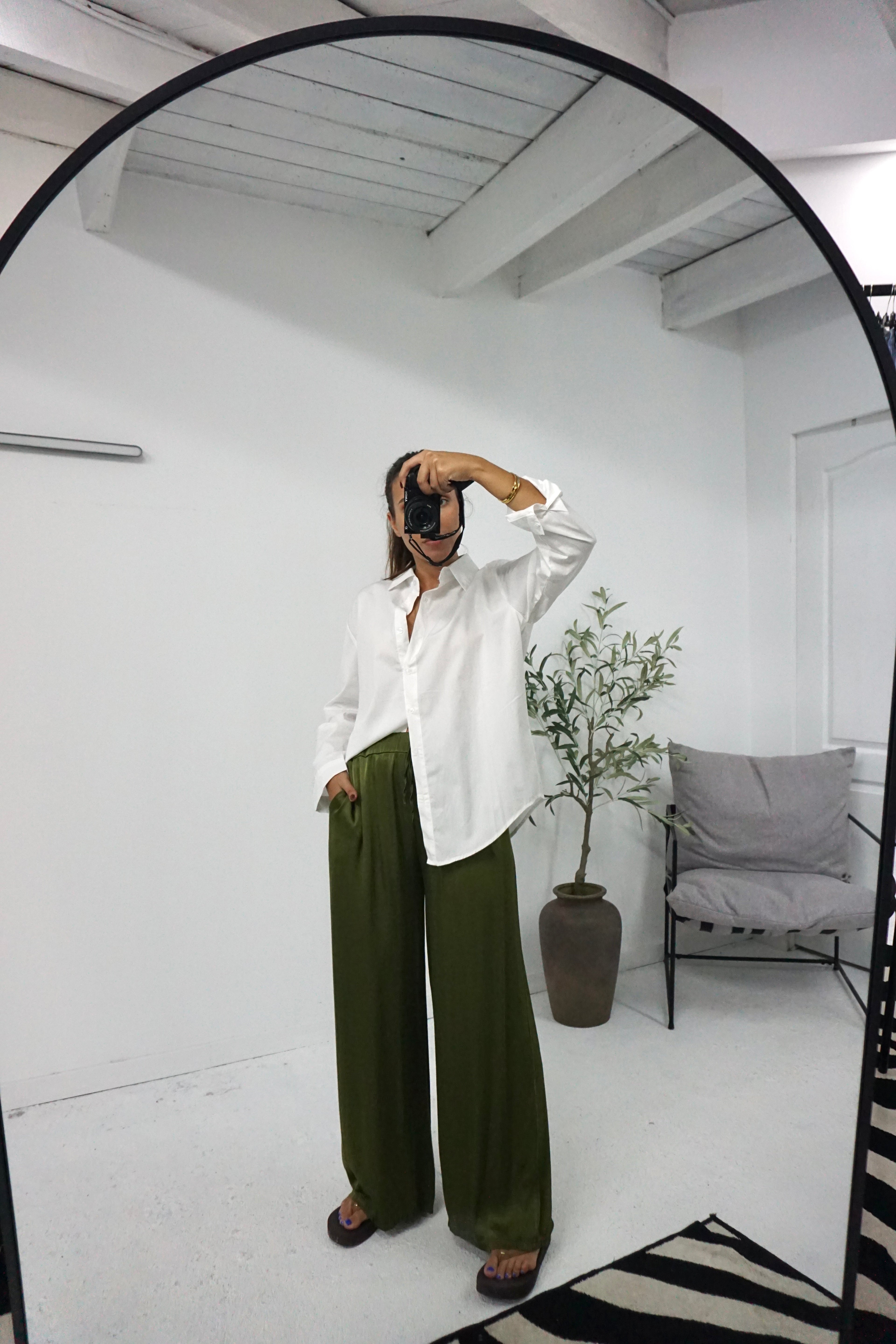 Pantalona em cetim