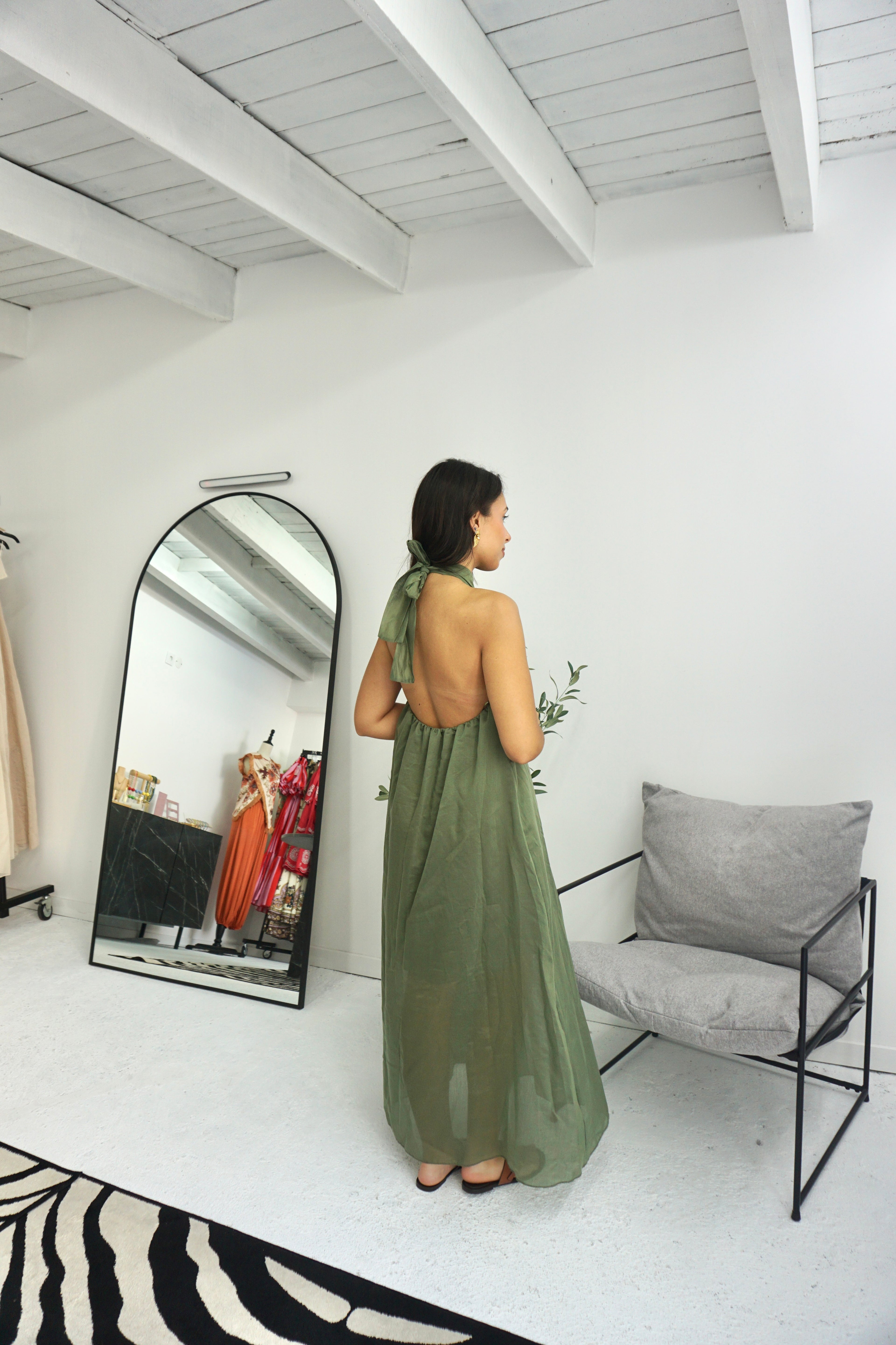 Vestido Costas Abertas