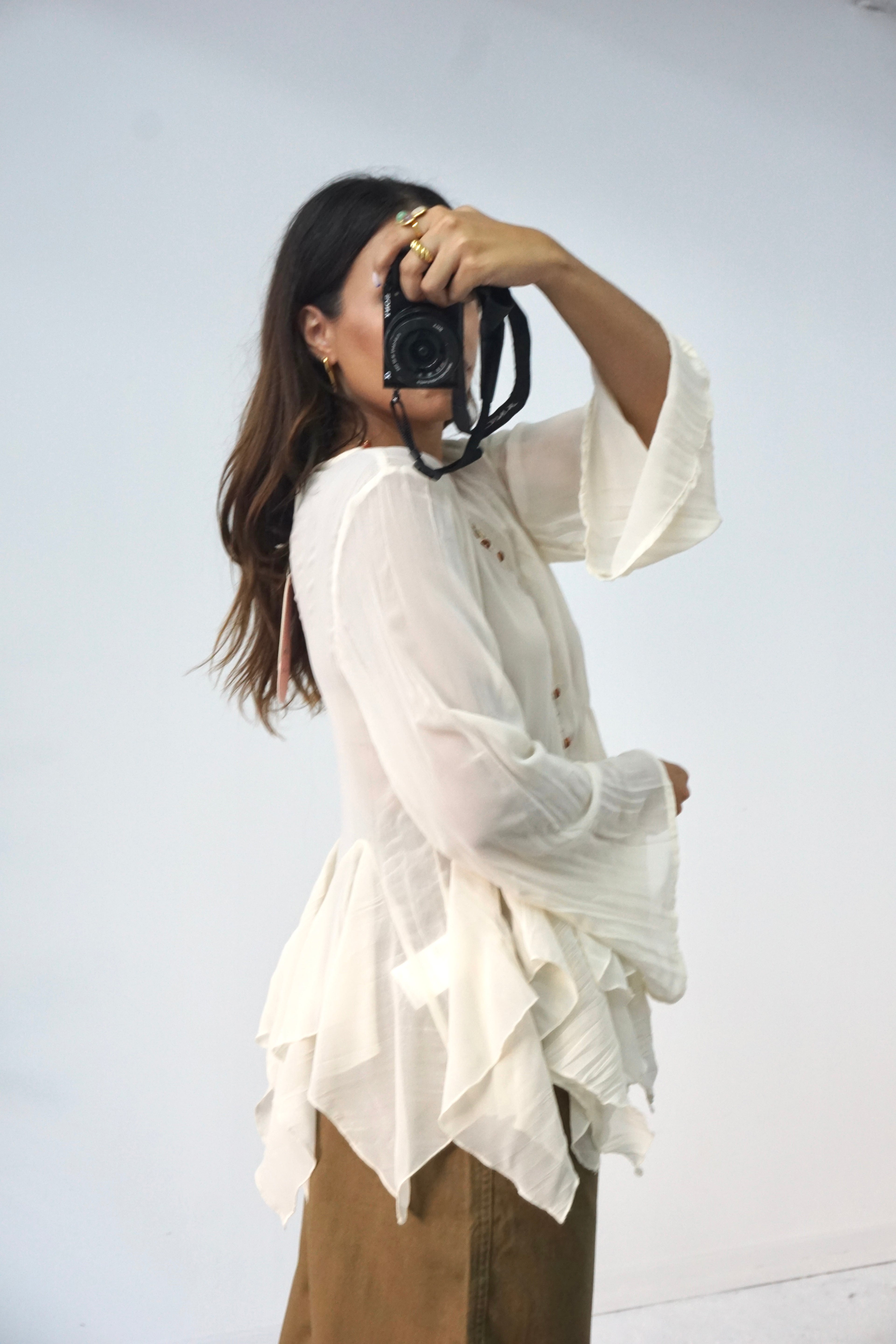 Blusa de folhos