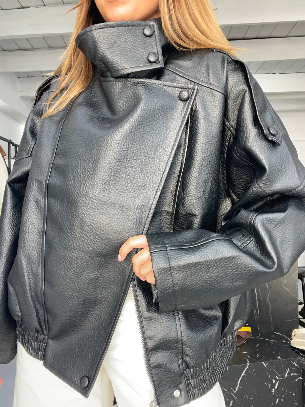Biker Preto