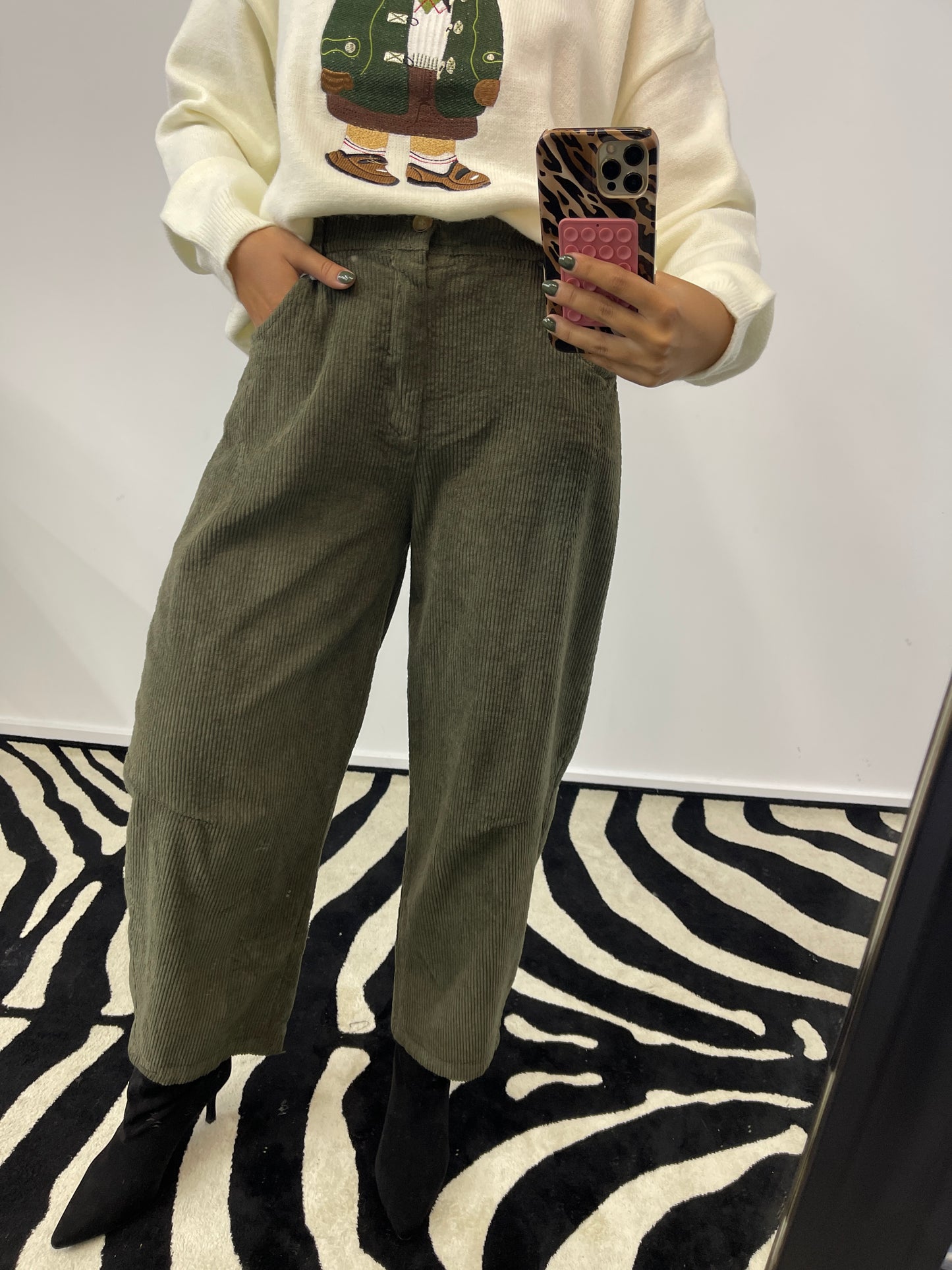 Calças Barrel Fit Bombazine