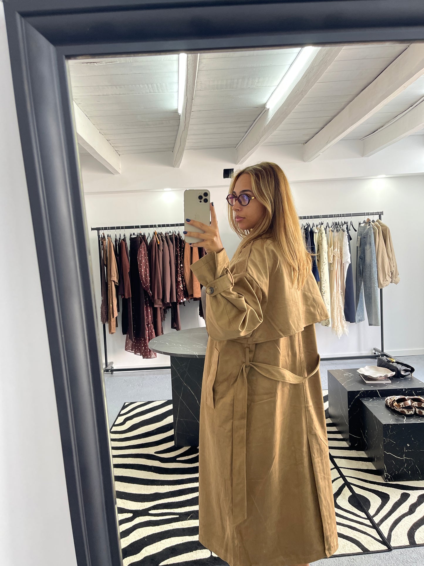 Trench Imitação Camurça