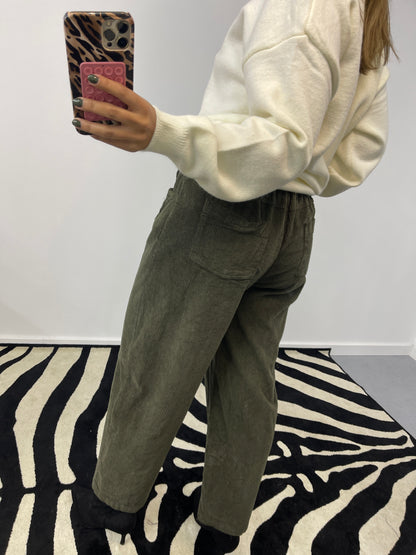 Calças Barrel Fit Bombazine